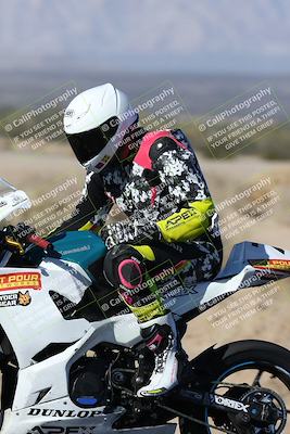 media/Dec-07-2025-CVMA (Sun) [[3e7d2de5dc]]/Race 9-Formula UL Shootout/